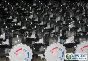 即熱式電熱水器核心配件詳解 調(diào)溫泄壓閥與調(diào)流閥的功能與選擇指南